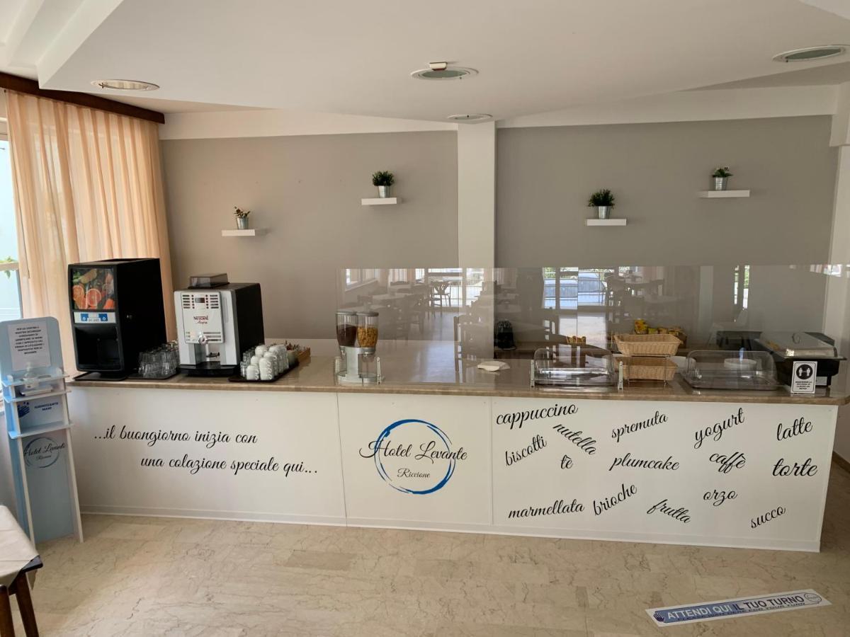Hotel Levante Convenzionato Aquafan E Oltremare Riccione Bagian luar foto